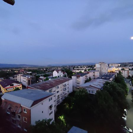 Cosy 2-Bedroom Apartment With An Amazing Panorama Deva Extérieur photo