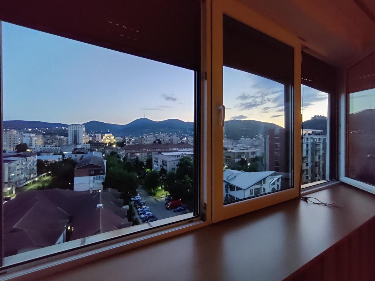 Cosy 2-Bedroom Apartment With An Amazing Panorama Deva Extérieur photo